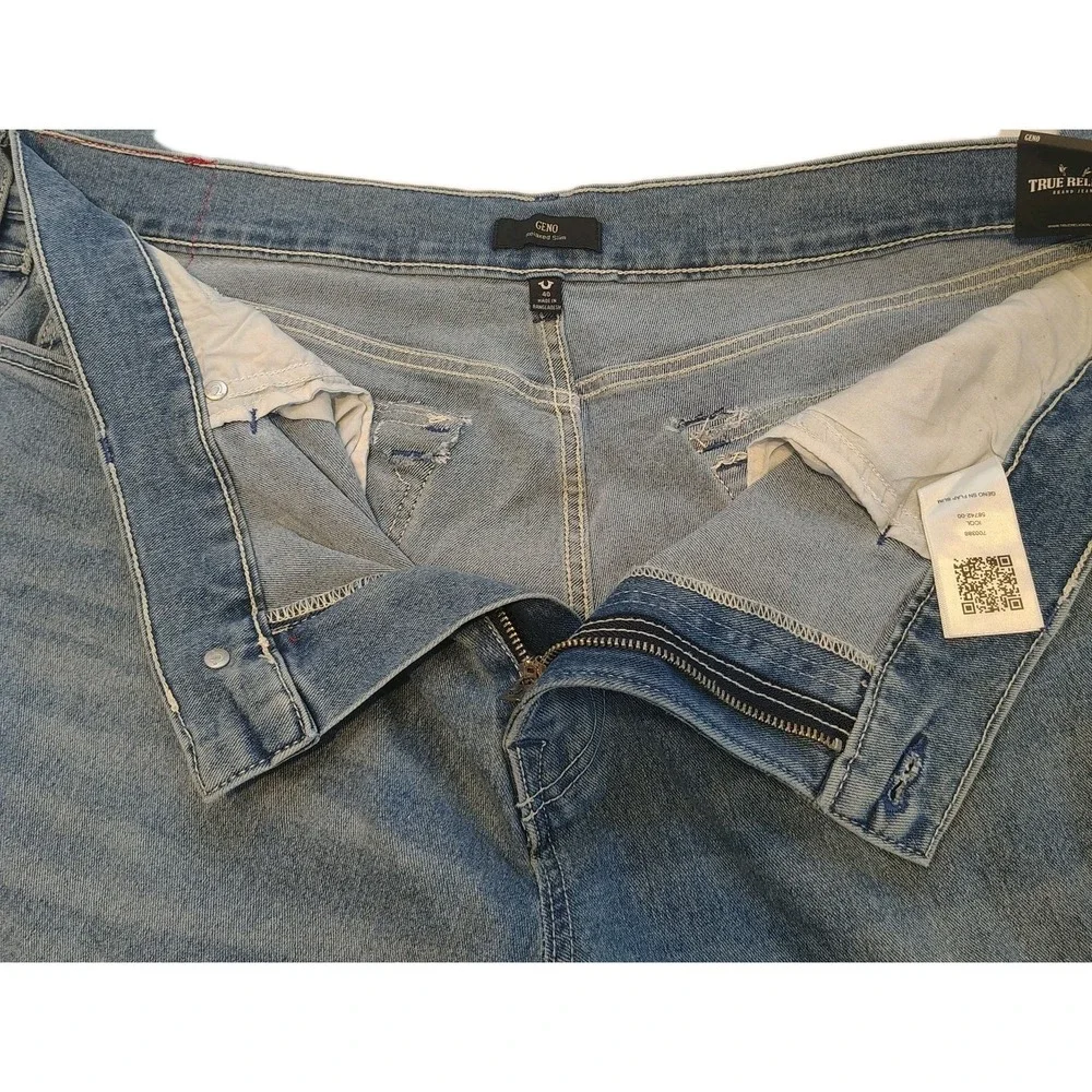 True Religion Geno SN Flap Slim Light Idyllic Wash 40x32 Relaxed Slim Jean‎ A4